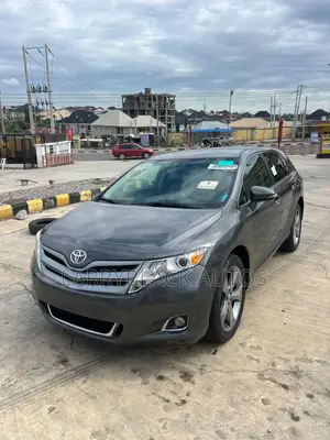 Toyota Venza XLE 2014 Gray