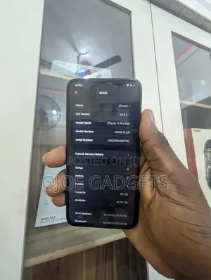 Apple iPhone 11 Pro Max 64 GB Black