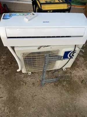 Skyrun 2hp AC With Accessories 4months Use