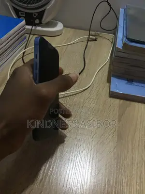 Apple iPhone 13 128 GB Blue