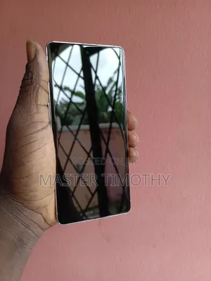 Tecno Camon 40 Pro 4G 256 GB White