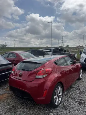 Hyundai Veloster Automatic 2012 Red