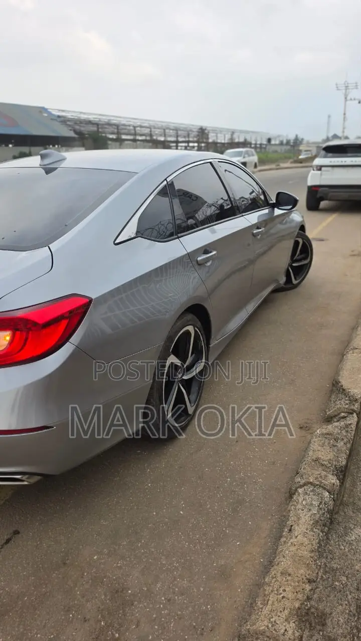 Honda Accord 2019 Silver