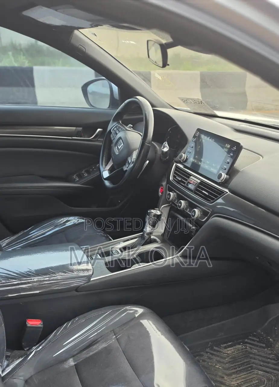 Honda Accord 2019 Silver