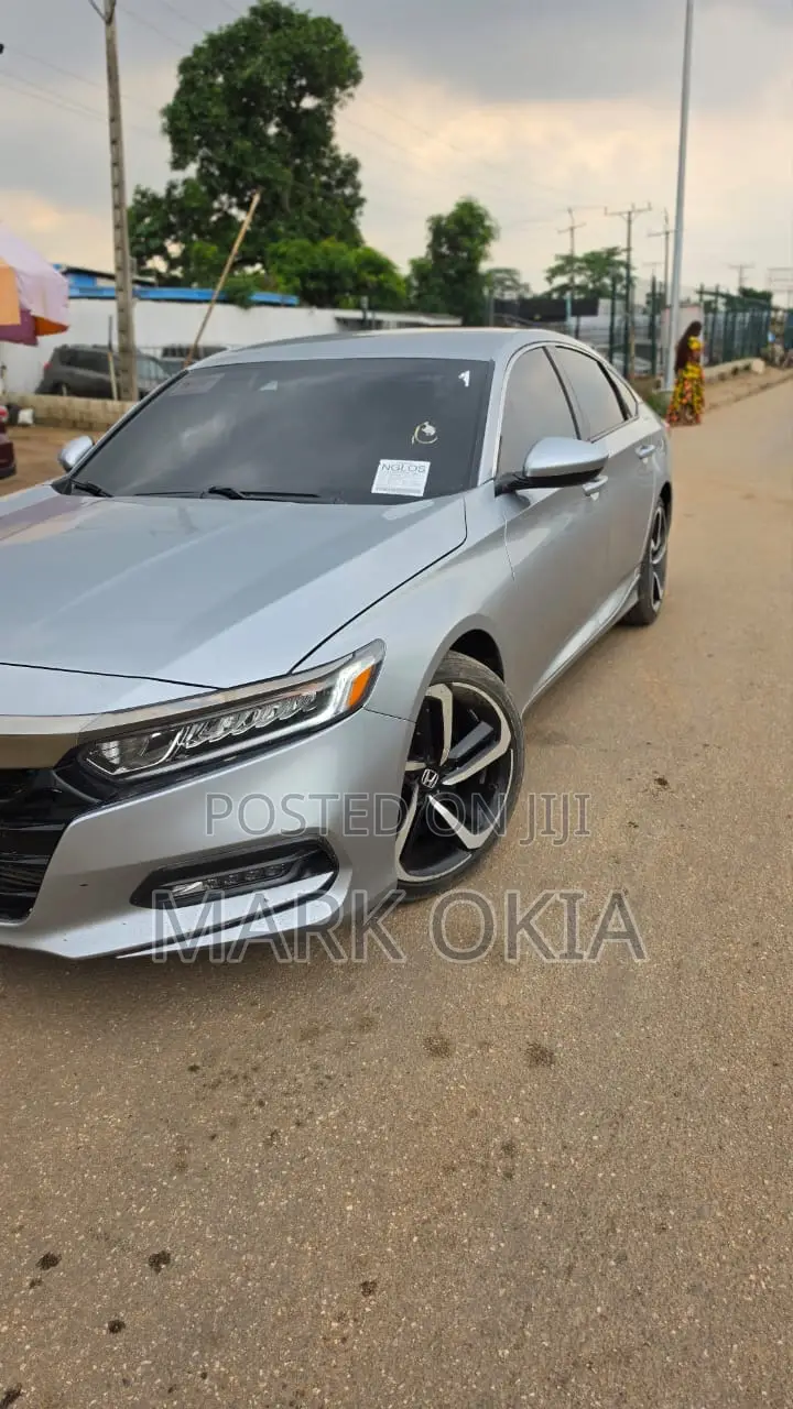 Honda Accord 2019 Silver