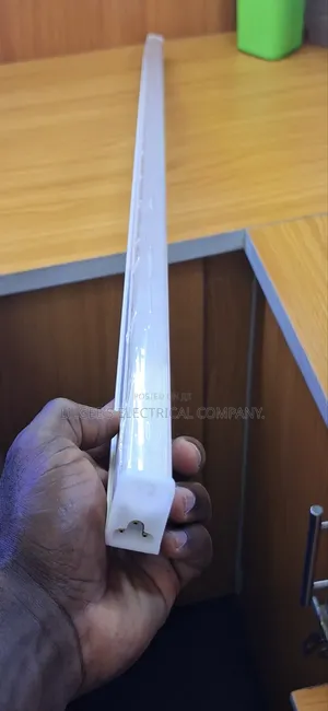 High Quality Super Bright T5 4ft Tube Light