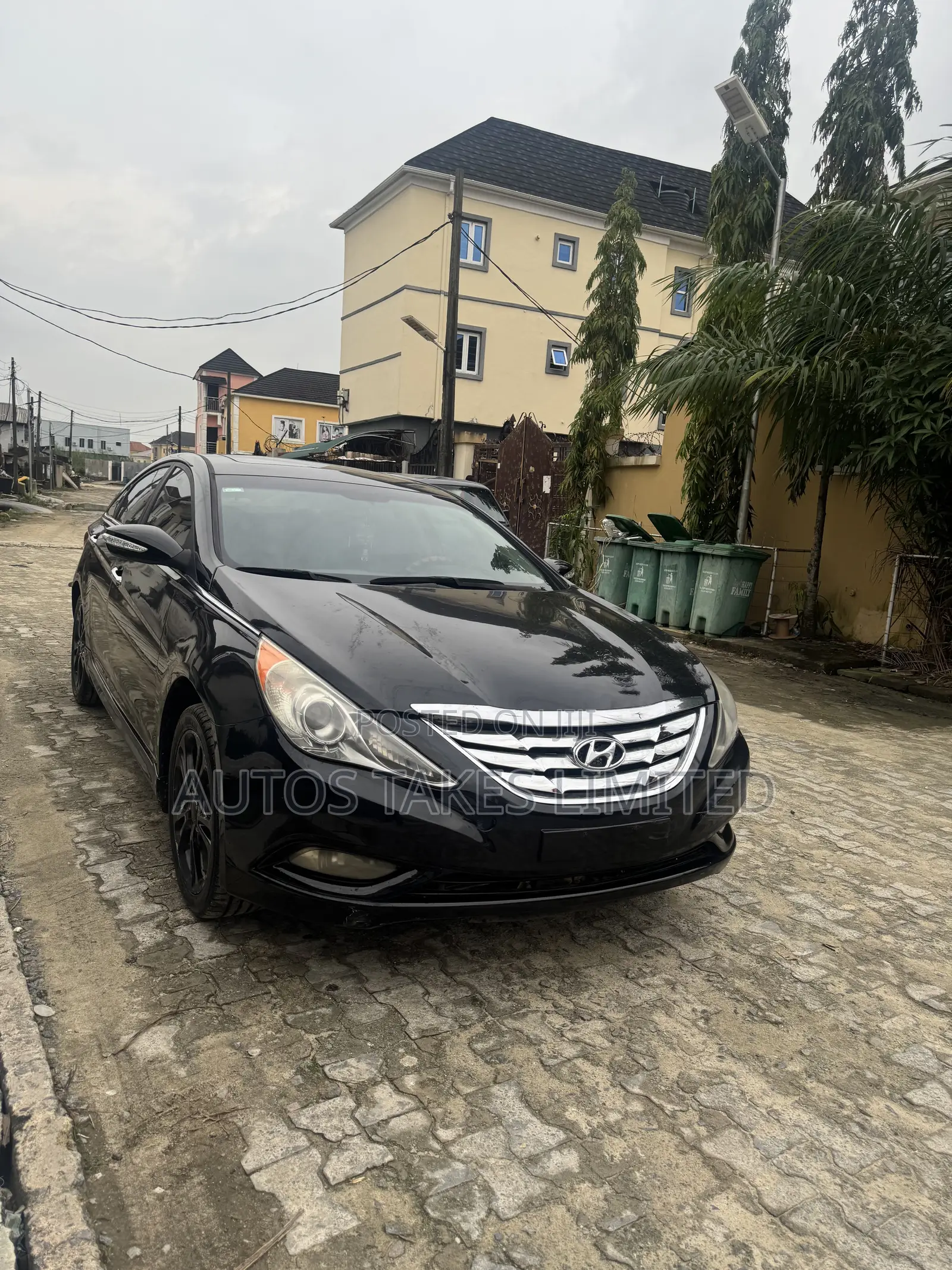 Hyundai Sonata 2012 Black