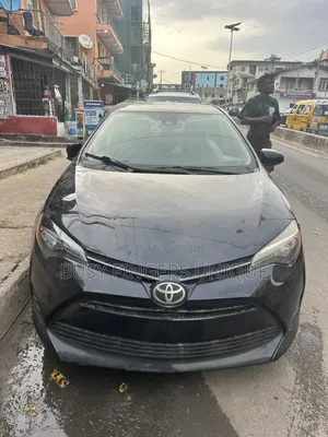 Toyota Corolla 2018 Black