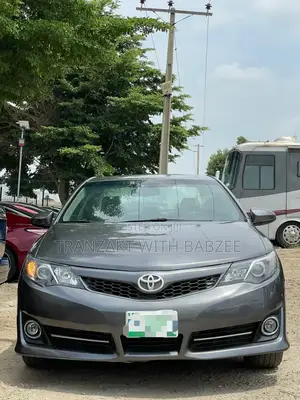 Toyota Camry 2012 Gray