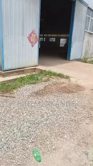 Prime 9,000sqm Warehouse for Lease Along Lagos–ibadan Expressway