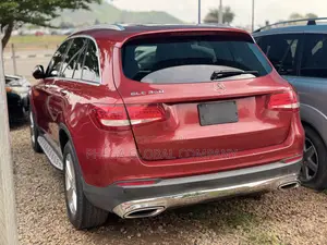 Mercedes-Benz GLC-Class 2017 Red