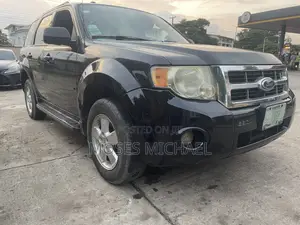 Ford Escape XLS 2011 Black