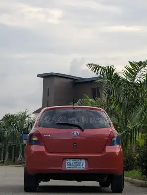 Toyota Yaris 2006 Red