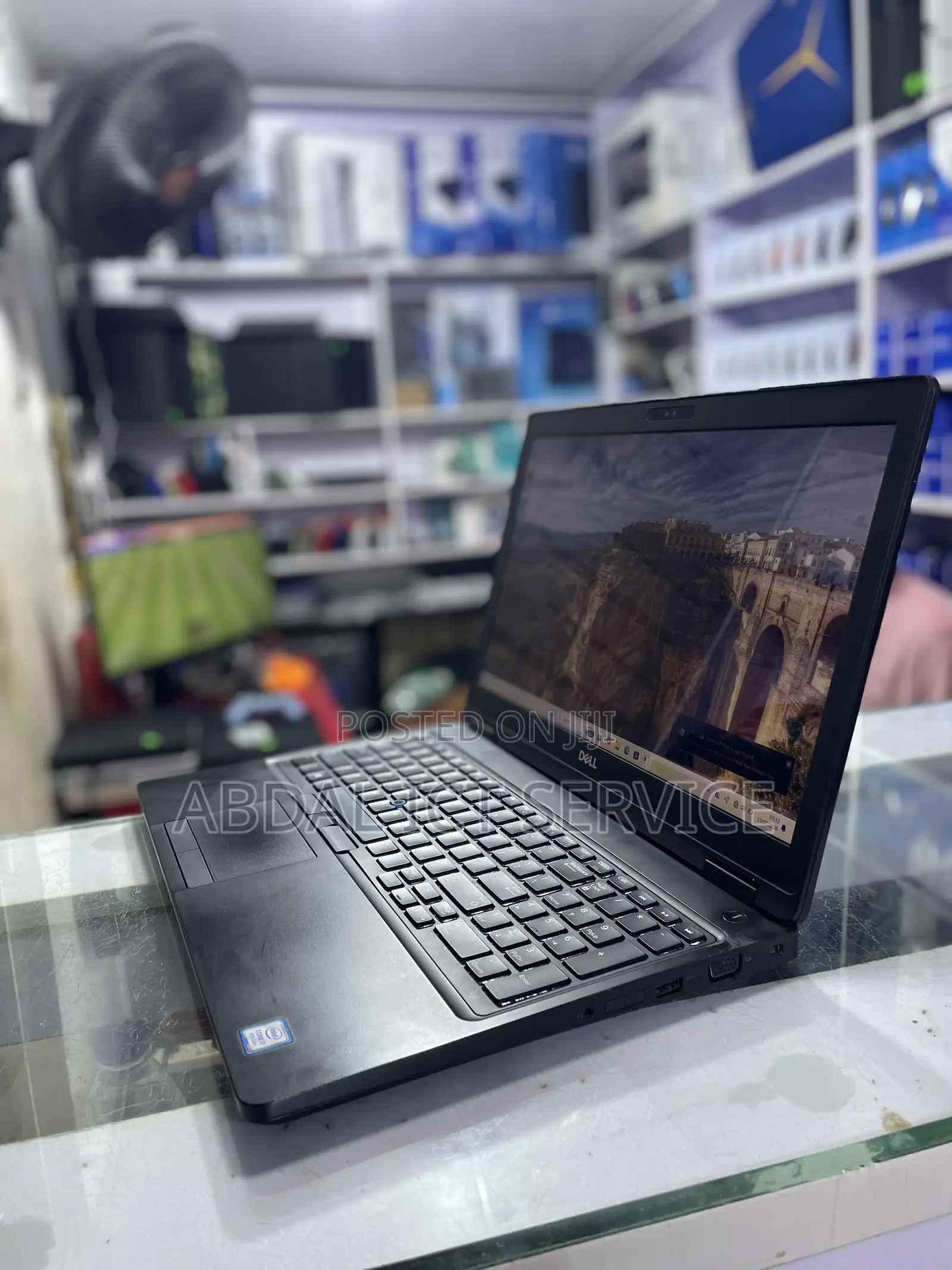 Laptop Dell Latitude 5590 8GB Intel Core i7 SSD 256GB