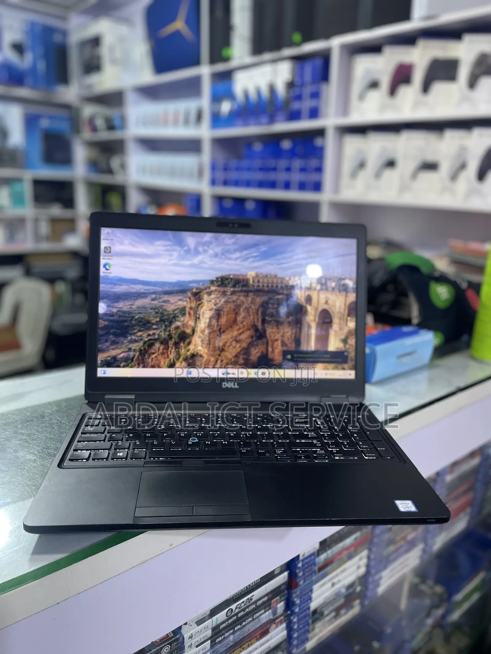 Laptop Dell Latitude 5590 8GB Intel Core i7 SSD 256GB