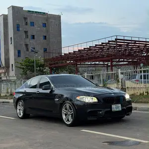 BMW 528i 2012 Black