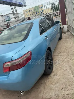 Toyota Camry LE 4dr Sedan (2.4L 4cyl 5A) 2007 Blue