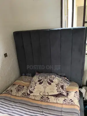 3 and Half Bedframe