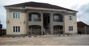 2bdrm Block of Flats in Gwagwalada Phase 3,, Kutunku for sale
