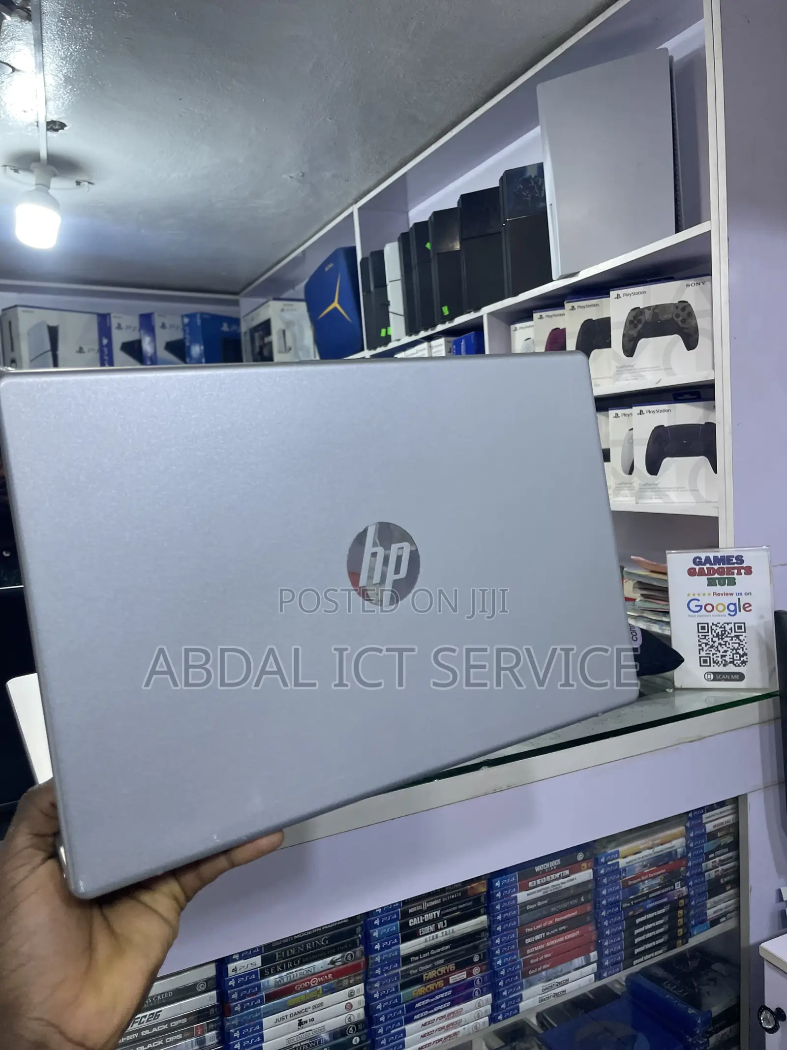Laptop HP 14-ep0063 8GB Intel Core i5 SSD 256GB