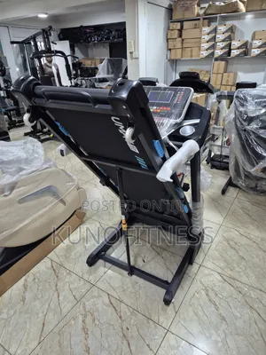 2.5HP Motorized Treadmill With Auto Incline Massager