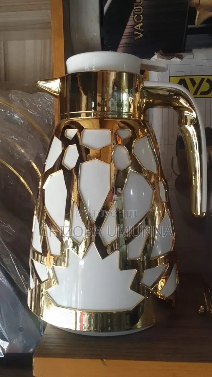 Gold Jug Single