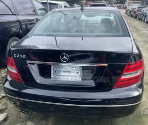 Mercedes-Benz C250 2013 Black