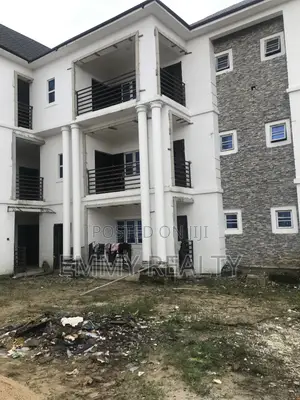 3bdrm Apartment in Garden Estate, Eliozu for rent