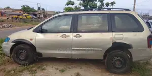 Mazda MPV 2005 Green