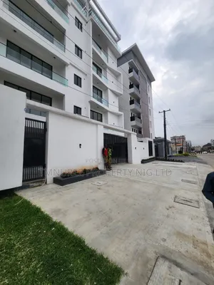 2bdrm Apartment in Ikate-Elegushi for sale