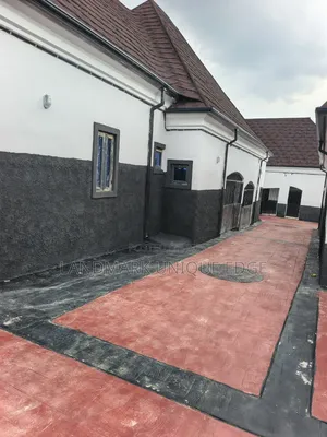 2bdrm Bungalow in Check Edge, Ushafa for rent