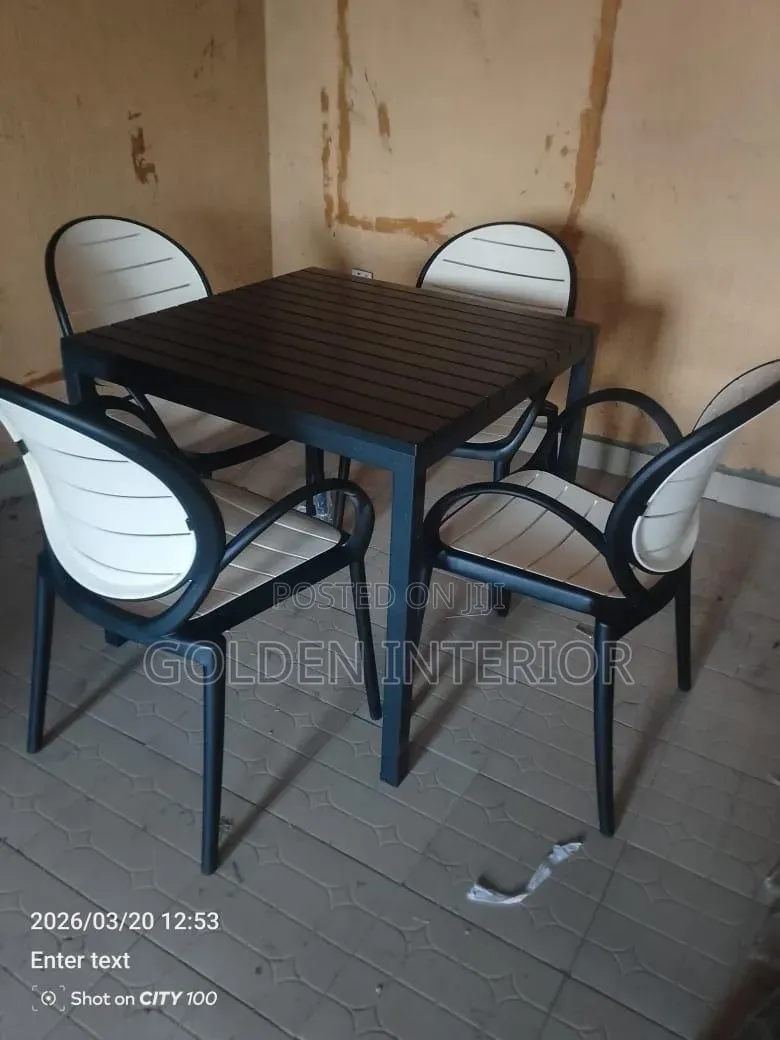 Quality Standard Outdoor Dinning Table by 4