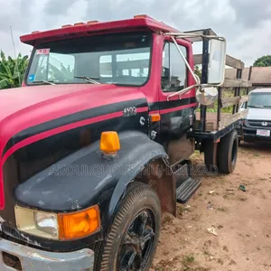 Foreign Used Truck International 2010 Red for Sale