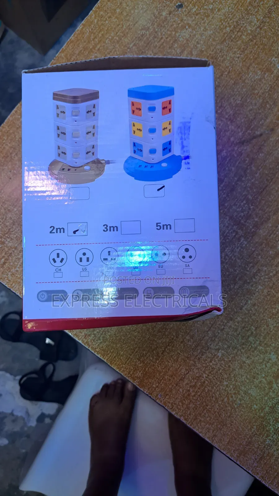 BEC GOLD 12-Way Tower Extension Socket With USB + 2M Wire