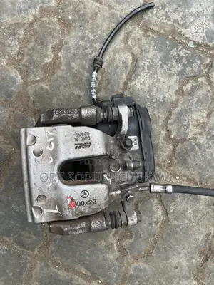 Mercedes Benz Back Electric Caliper and Module for E350 (213)