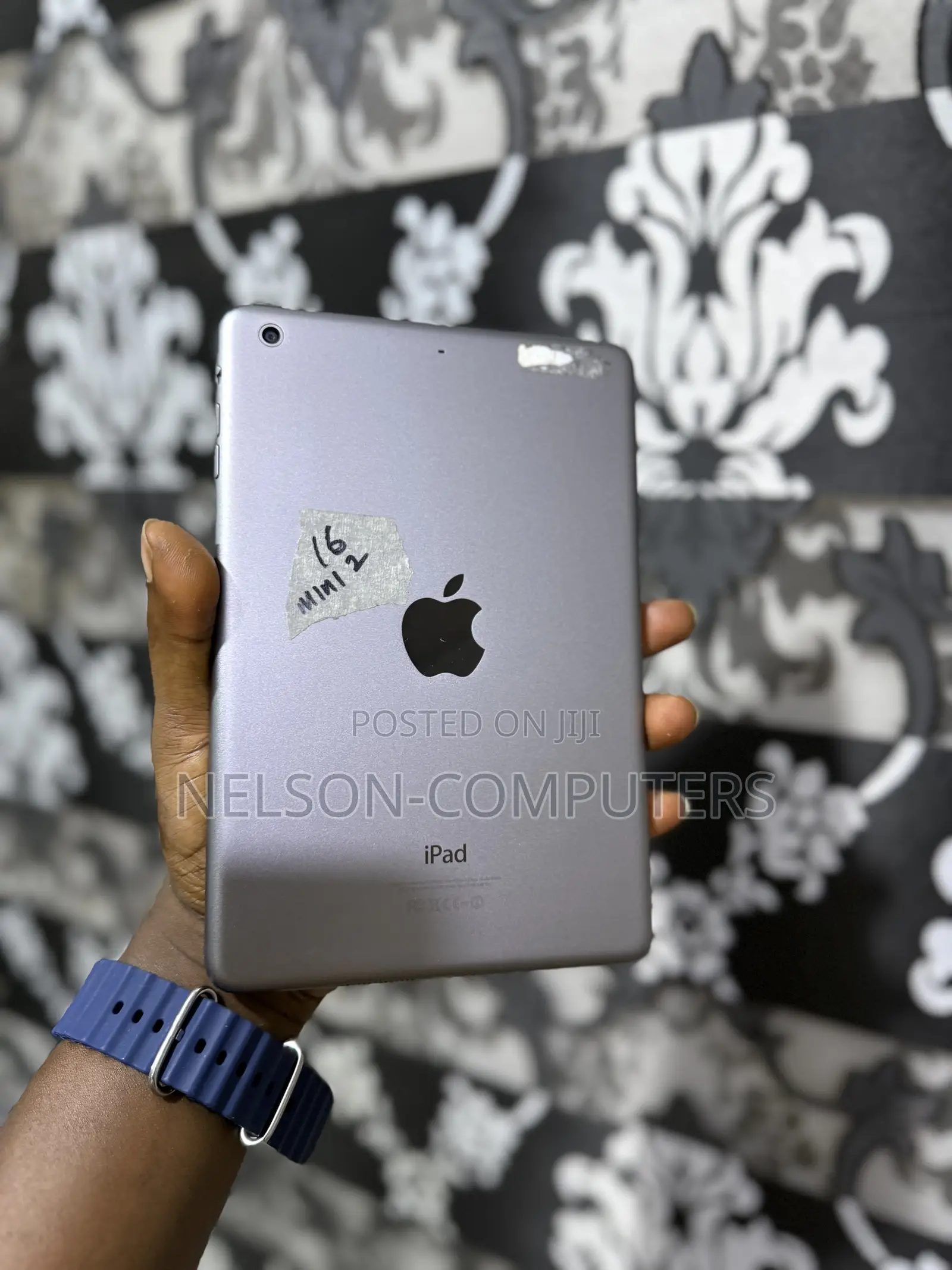 Apple iPad mini 2 16 GB Gray