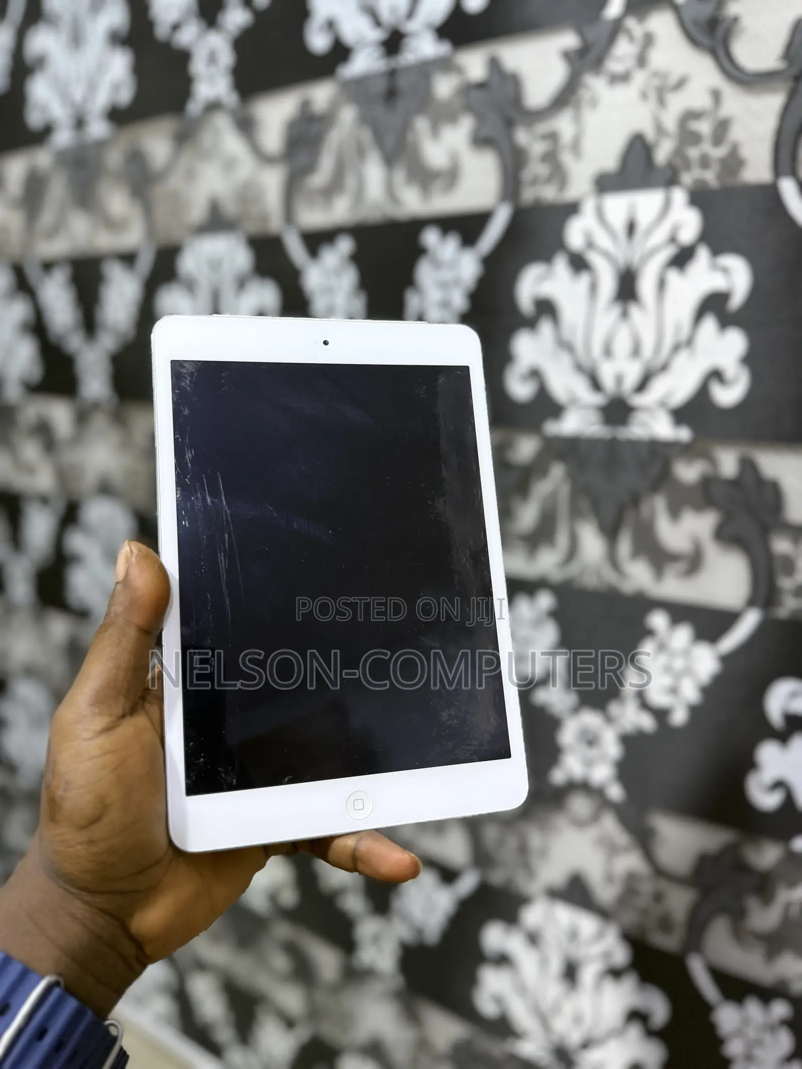 Apple iPad mini 2 16 GB Gray