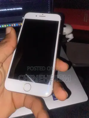 Apple iPhone 7 128 GB Pink