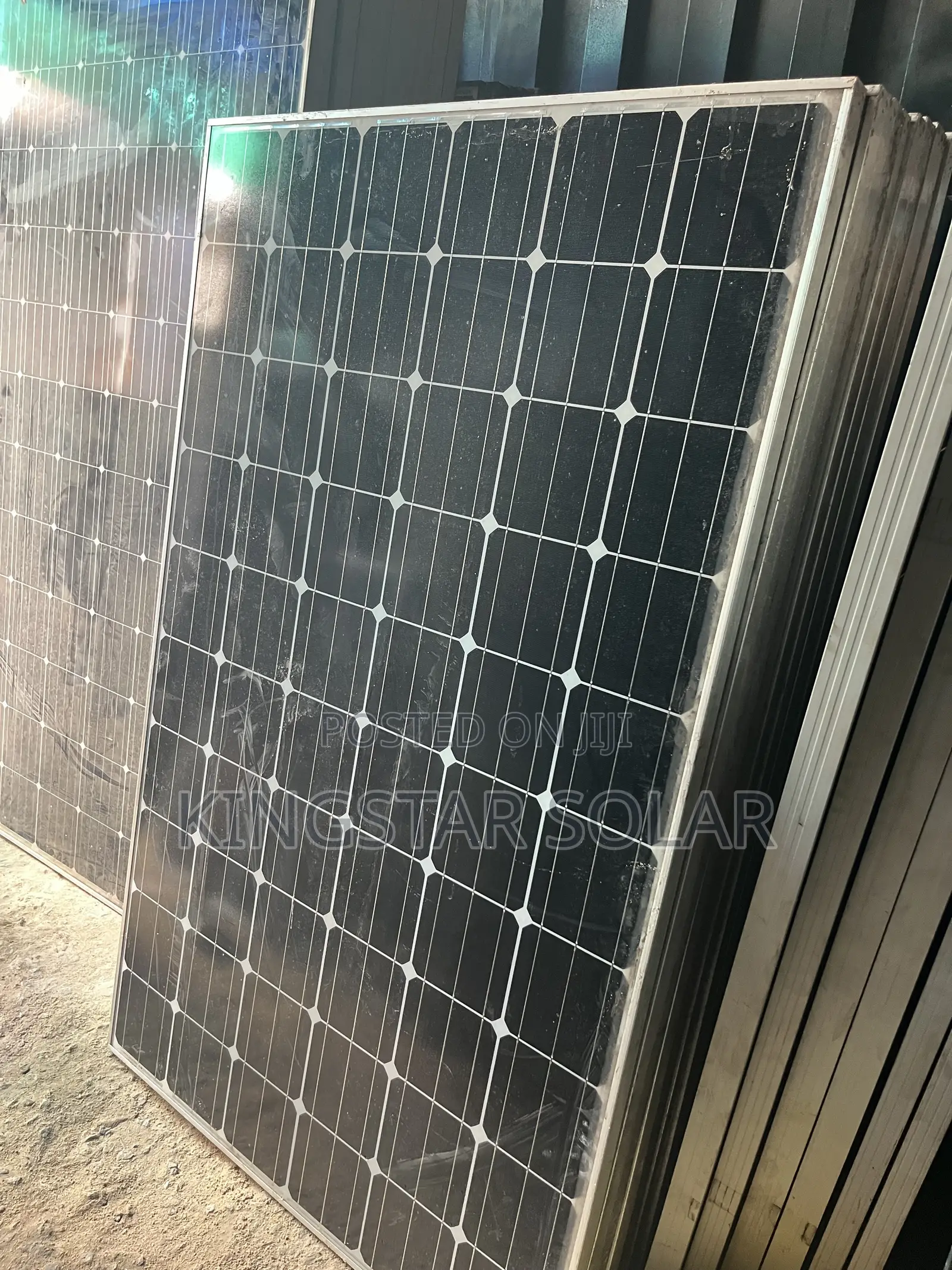 Canadian 200w Panel