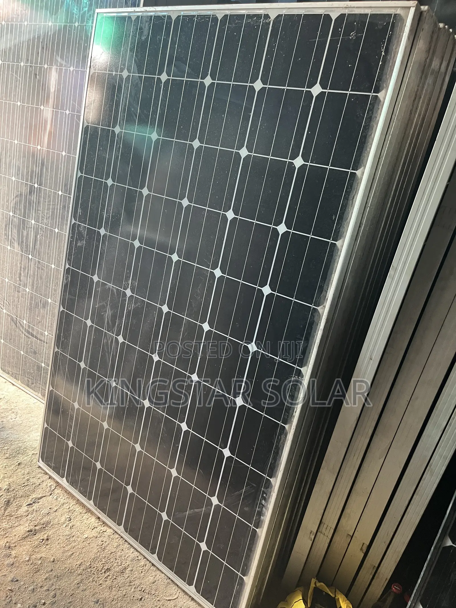 Canadian 200w Panel
