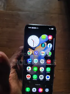 Samsung Galaxy Z Flip4 256 GB