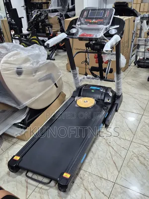 2.5HP Foldable Treadmill With Massage Belt Incline