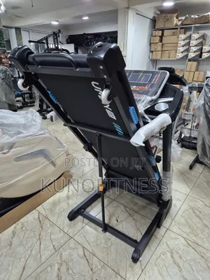 2.5HP Foldable Treadmill With Massage Belt Incline