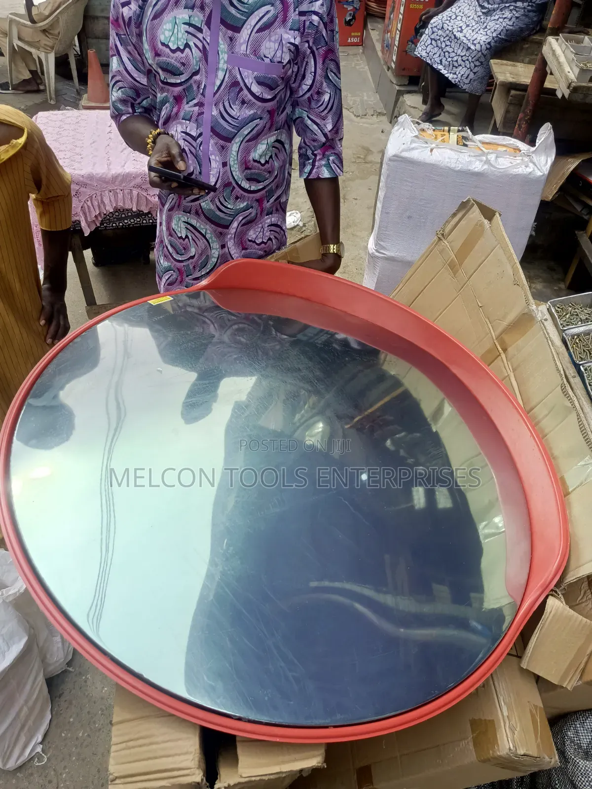 Convex Mirror