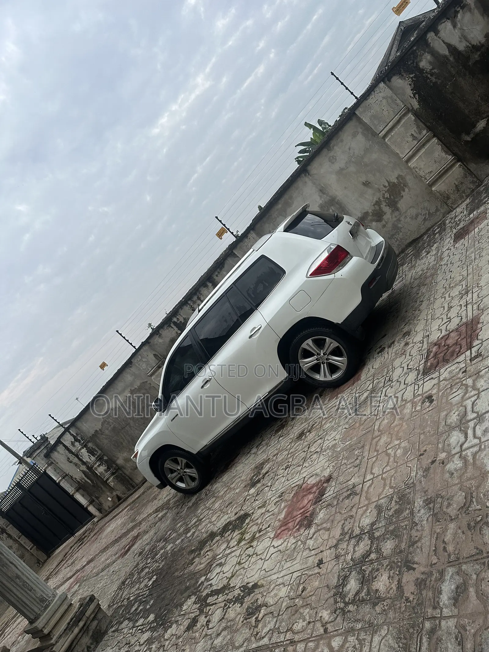 Toyota Highlander Limited 3.5L 2WD 2013 Off white