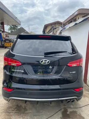 Hyundai Santa Fe Limited 4dr SUV (3.3L 6cyl 6A) 2014 Black