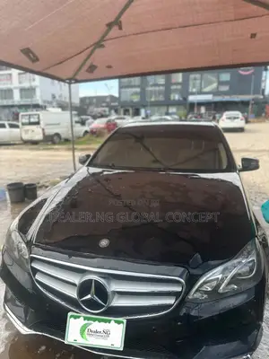 Mercedes-Benz E350 2011 Black