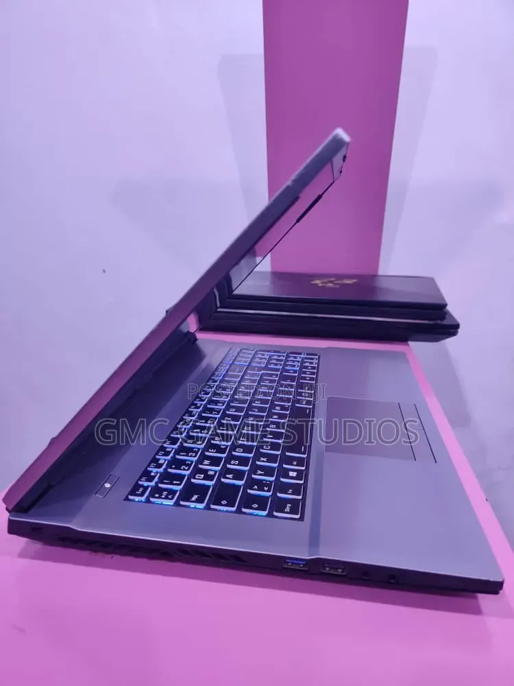 New Laptop Medion 16GB Intel Core i7 HDD+SSD 1T