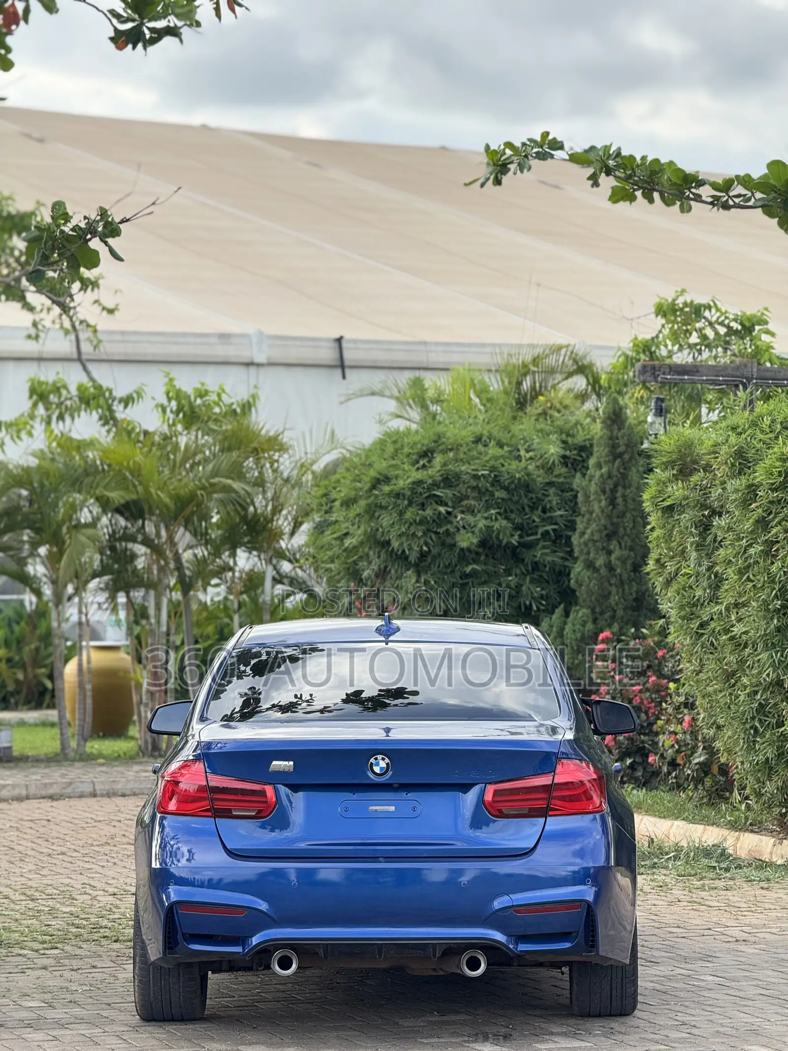 BMW 330i 2017 Blue