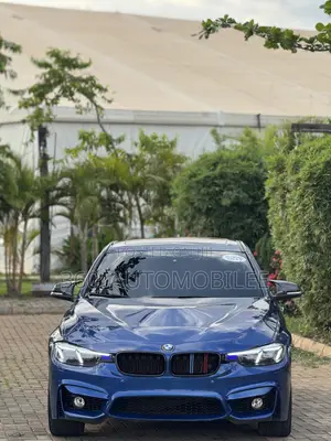 BMW 330i 2017 Blue